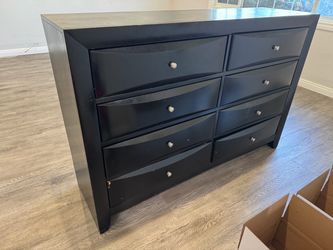 QUEEN BED FRAME, BOX SPRING & 8 DRAWER DRESSER - $100