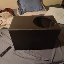10" ported Subwoofer Box 