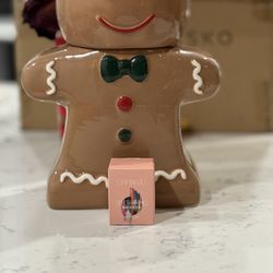 DAIMANPU SHIMMER BURGUNDY WITH GOLD EYESHADOW 