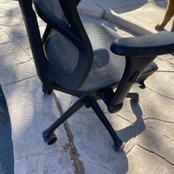 Hello All I Happen To Be In Mexico My Friend Got Amputes His Foot And News A Electric Cart Wondering If Any One Have Me For Donativo 