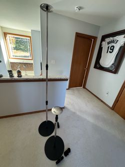 Adjustable Stainless Support Poles w/weighted base