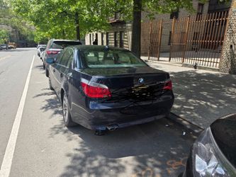 2004 BMW 525i