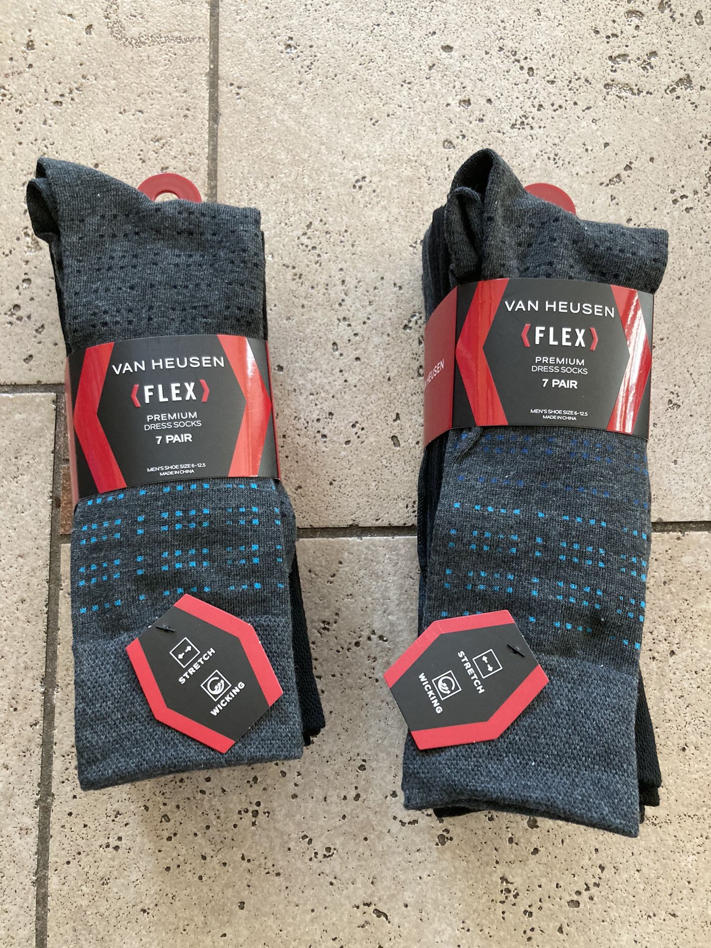 NWT Van Heusen Men’s Premium Dress Socks 14 pairs