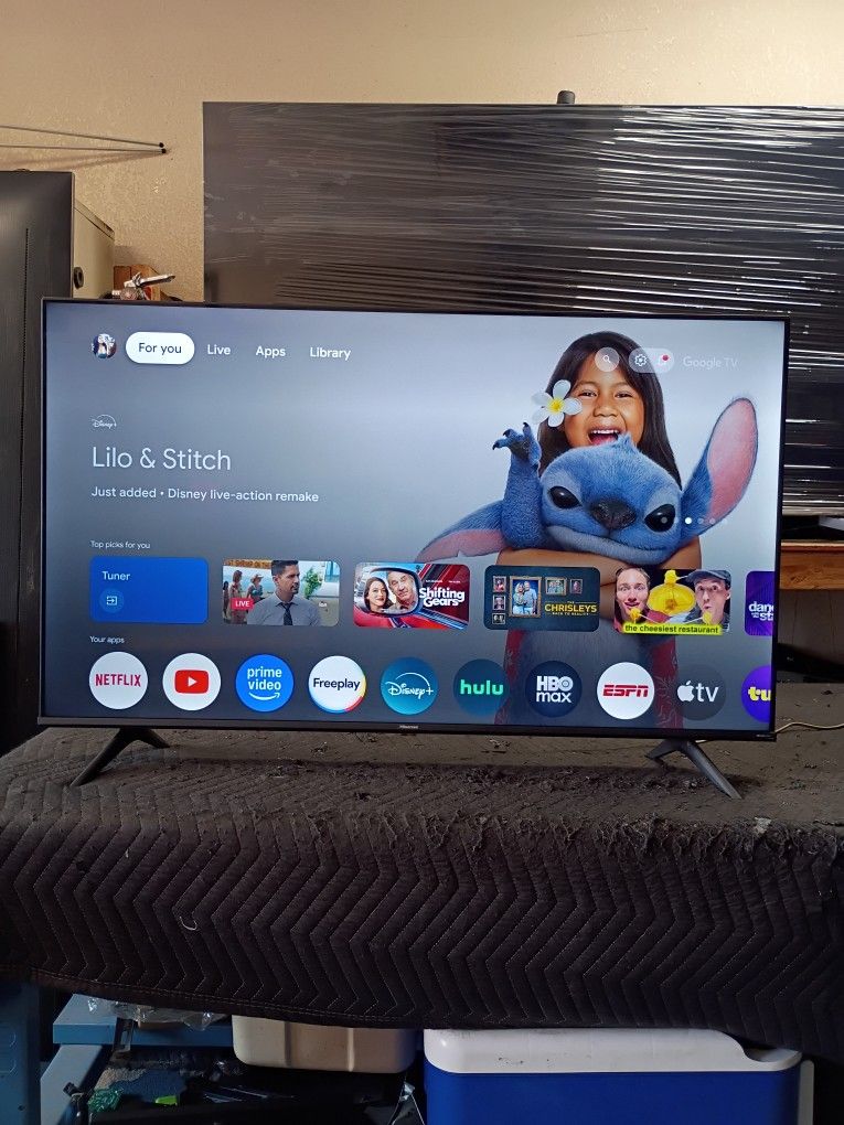 50 Inch Hisense Android 4k Smart TV Beautiful Tv Comes With Remote Control Shows Great Picture Works Perfect Guaranteed