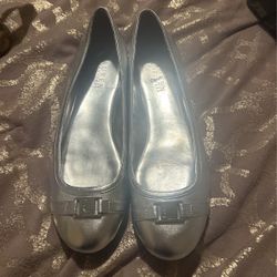 Lauren Ralph Lauren Shoes | Silver Flats, New BAshby Ralph Lauren | 