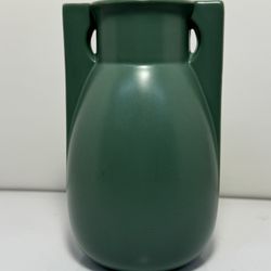Beautiful Green TECO Two Butress Art Pottery 6” Vase New Arts & Crafts Prairie Style
