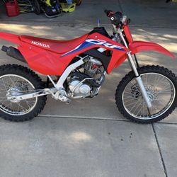 CRF125F (Big Wheel)