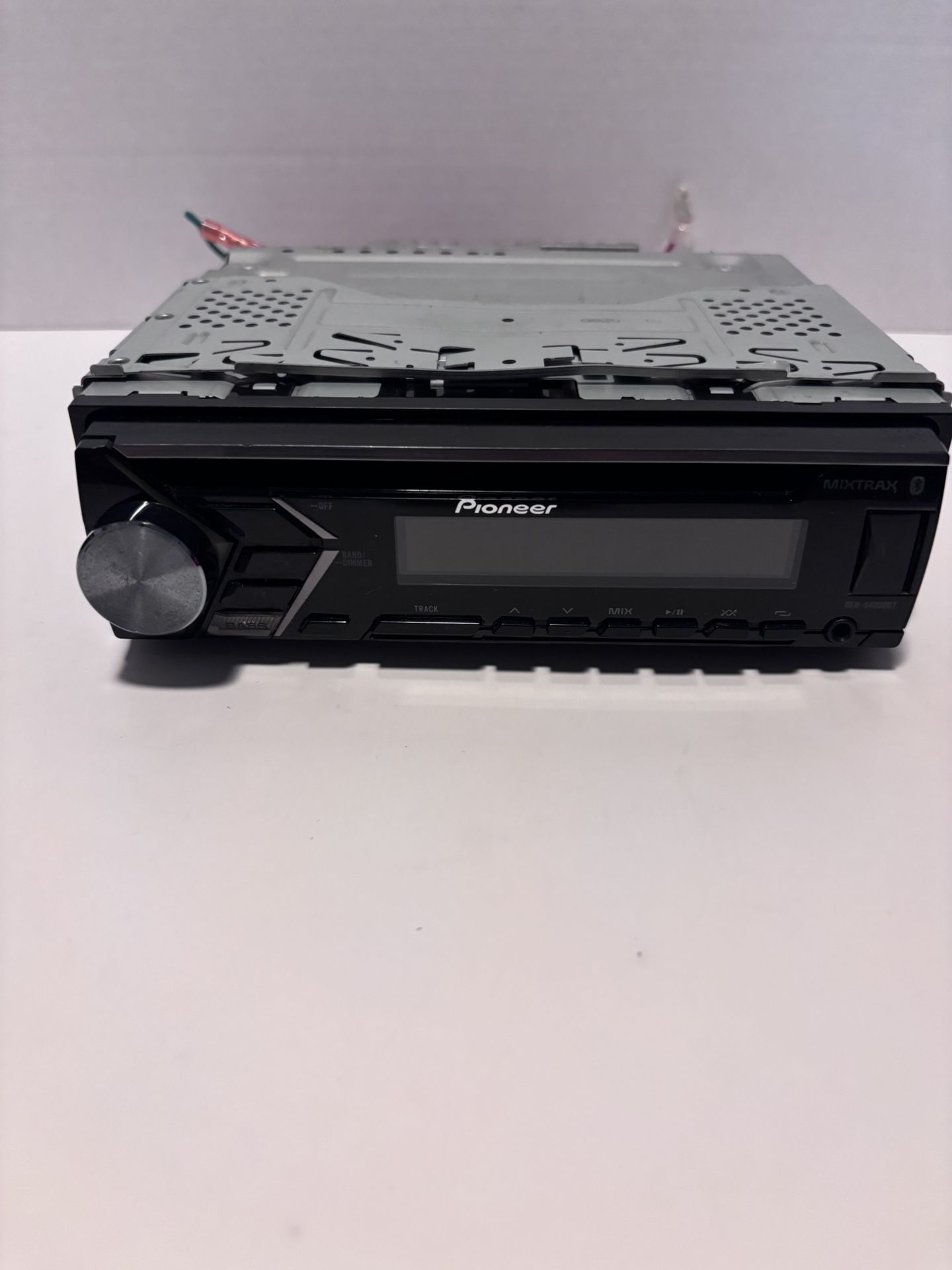 Pioneer DEH-S4000BT Single-DIN In-Dash CD Receiver With Bluetooth