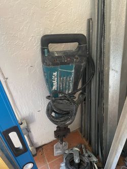 Makita HM 1307CB 550$ OBO