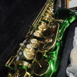 Sax Alto Mendini Nuevo 