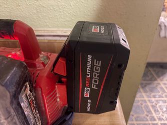 M18 18V Lithium-lon REDLITHIUM FORGE HD 12.0