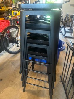 Counter Stools set of 4 like new