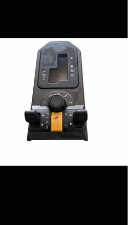 2005-2009 Land  Rover LR3 4X4 switch consuls