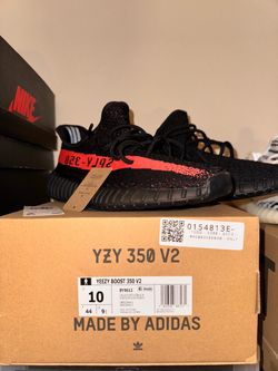 Yeezy core red Size 10 DS og all