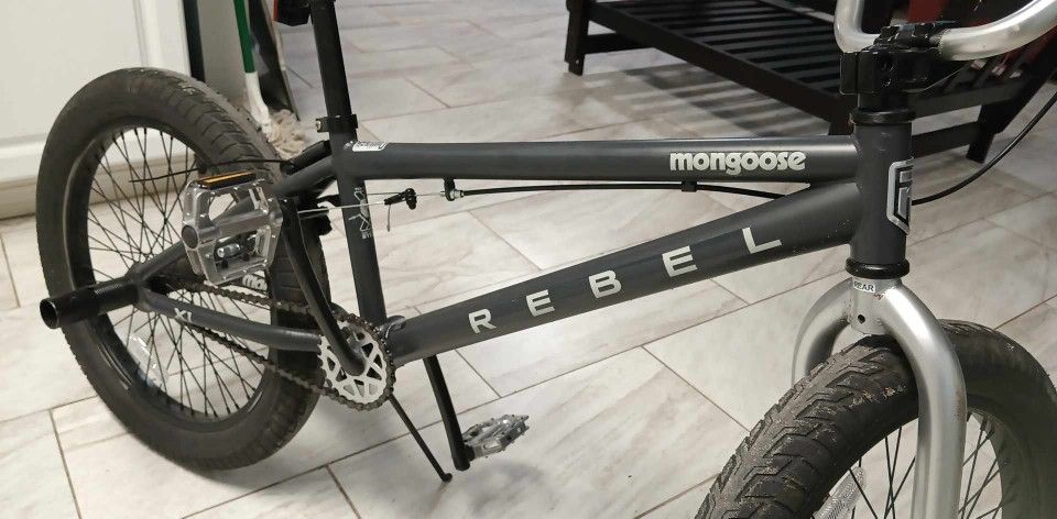 Mongoose Rebel 