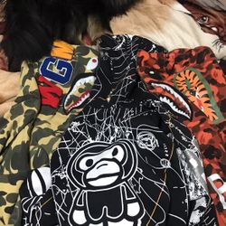 Bape Hoodies 📲