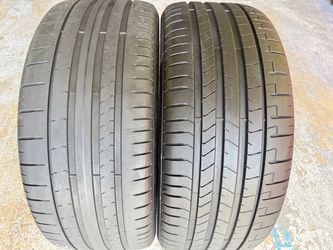 Two Tires 275/40/22 Pirelli P Zero PZ4 Runflats with 70-90% Left BMW X7