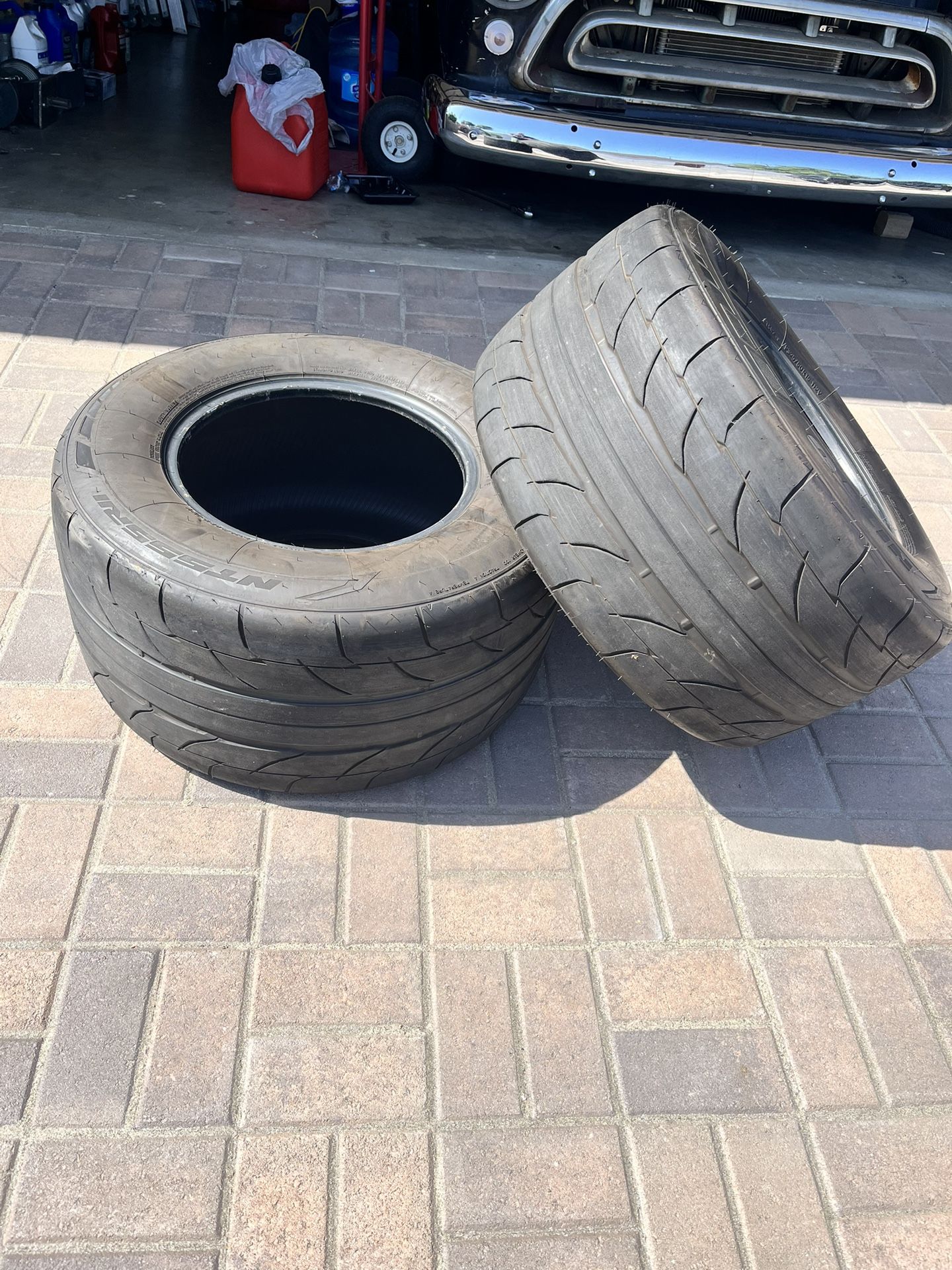 325/50/R15 NITTO TIRES 