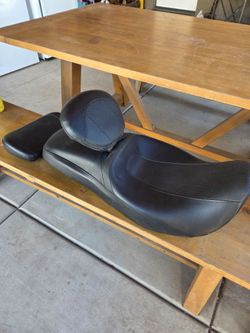 Motorcycle seat