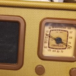 Crosley Radio