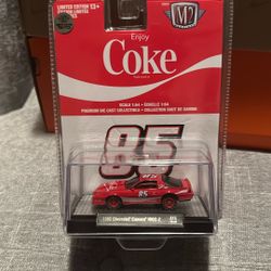 M2 MACHINES (CHASE 1/750) COKE A15 1985 CHEVROLET CAMARO IROC-Z