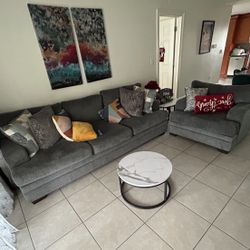 Set Sofa $400