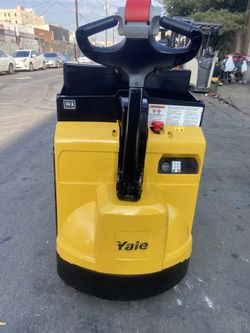 Pallet Jack 