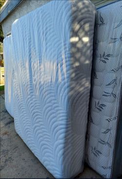 Mattresses 10" Brand New Queen Size Bed  Memory Foam Mattress Only || Colchon Queen de Esponja Memory Nuevo Colchones