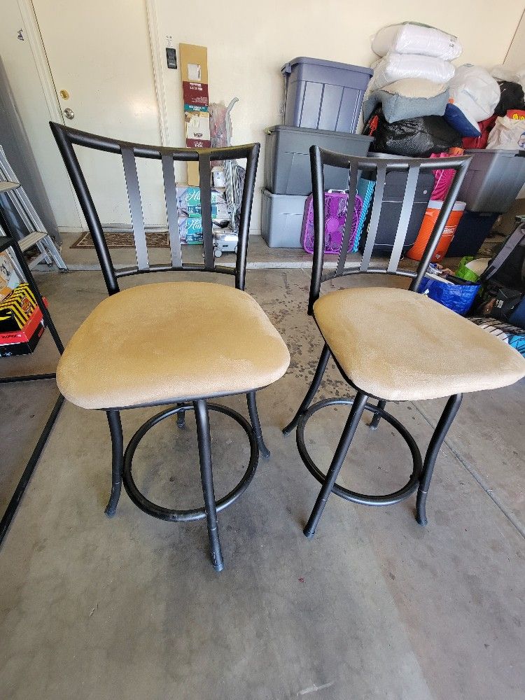 Free Stools (Pair Of 2)
