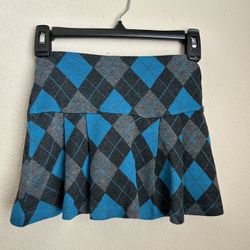 Girl’s Argyle pattern pleated mini skirt Size small