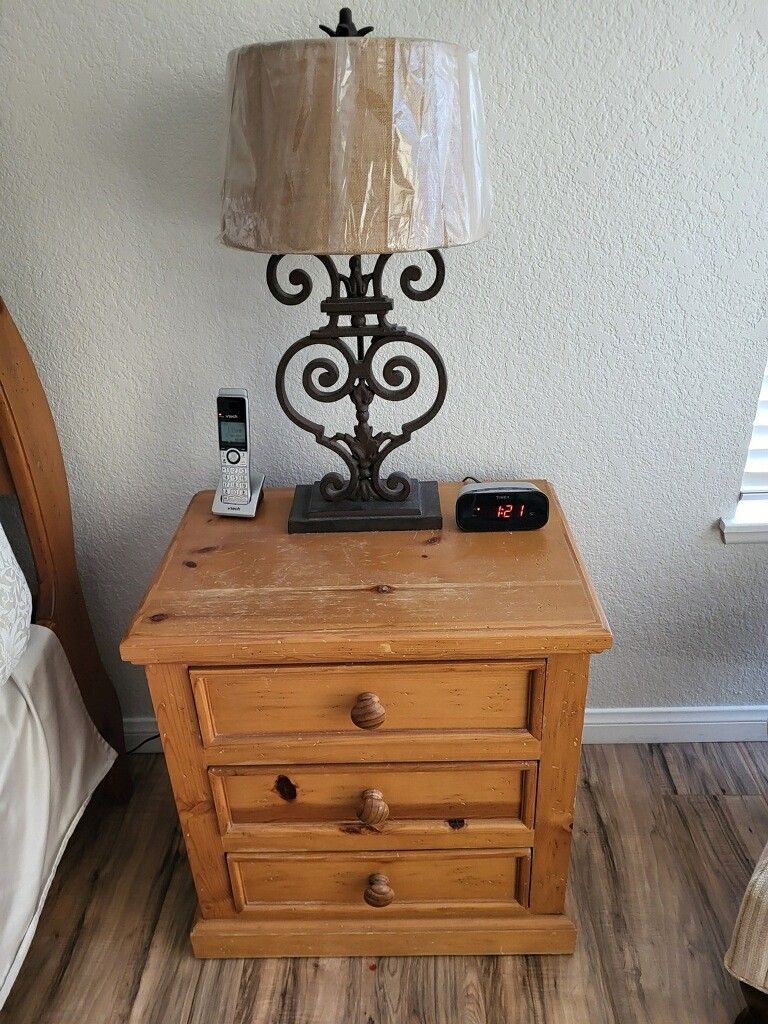 Full Bedroom Set!