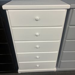 5 Dr Chest  Pine Wood 29” Wide