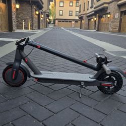 electric scooter 
