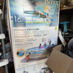 Pool And Pool Filter 