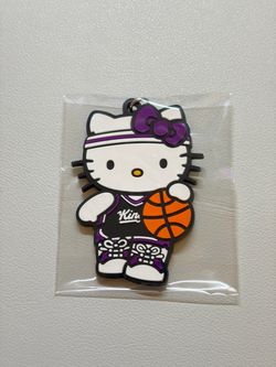Hello Kitty Kings Key Chain