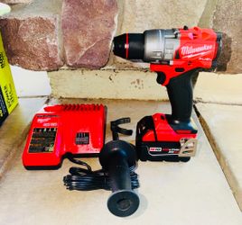 Milwaukee FUEL M18  1/2" Hammer Drill GEN 3 w/ Side Handle + 5.0 Battery & Charger New