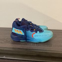 Dame Lillard Basketball Shoes