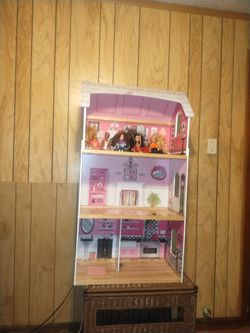 Bobby's toy house
