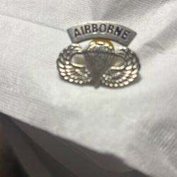 Original 1970s US Army Airborne Jump Wings Badge