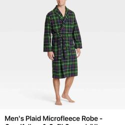New Men’s Microfleece Robe Size Large/XL