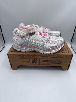 Nike Zoom Vomero 5 Pink Shoe Size 8.5 & 9.5 Women’s