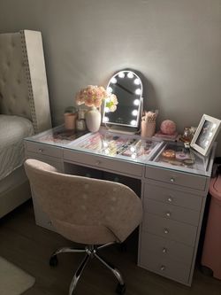 Vanity