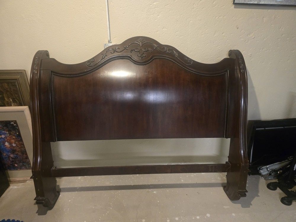 Queen Bed Frame And Dresser