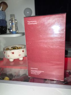 Baccarat rouge 540 not opened, with box and new