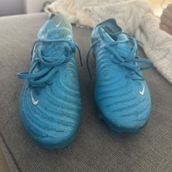 Phantom GX Pro Soccer Cleats