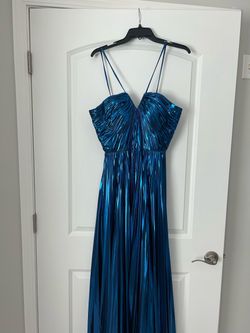 New With Tags GB Prom Formal Dress Size 11 Electric Blue