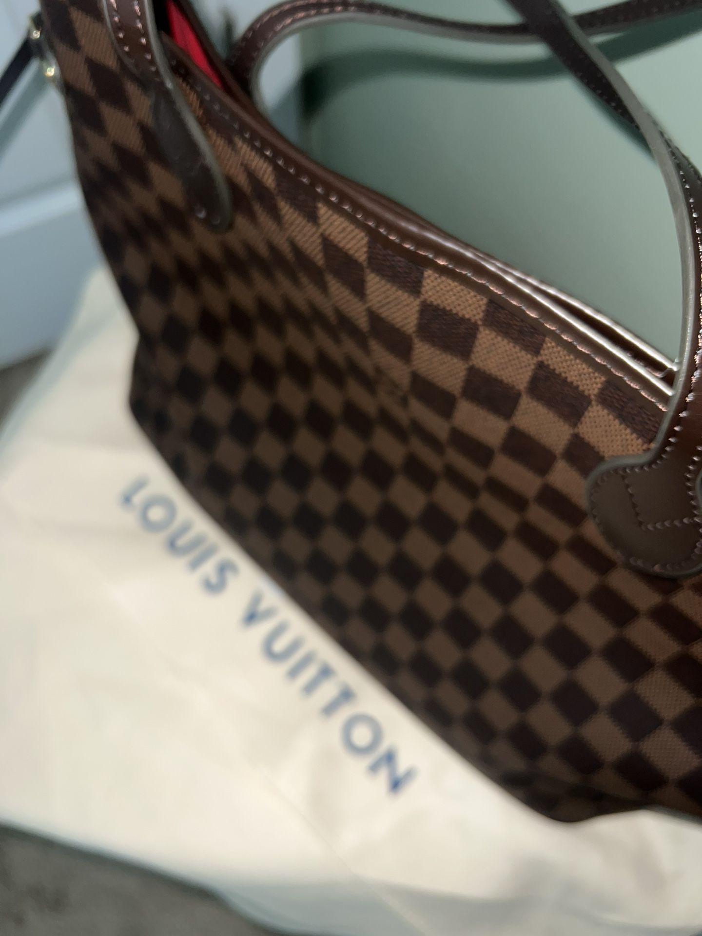 Louis Vuitton Neverfull Tote Bag for Sale in Raleigh, NC - OfferUp