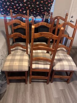 Set of 6 Wood Ladder-Back Dining Chairs