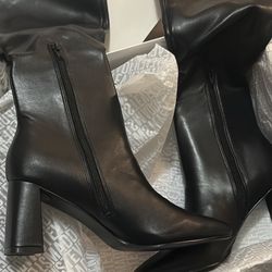 Steve Madden Holly Black Boots 