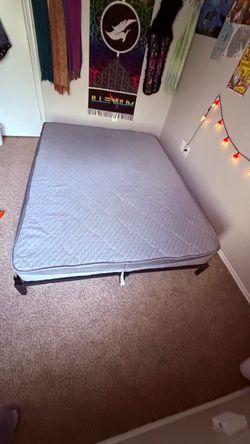 Queen Mattress + Metal Platform Bed Frame Set (Like New)